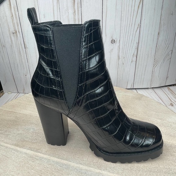 Steve Madden Shoes - Steve Madden Ladon Womens 9 Faux Black Leather Textured Block Heel Ankle Boot